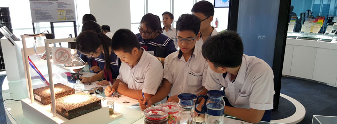 2015 6 Educating the Future Generation