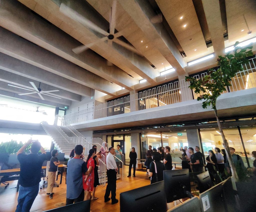 SGBC Learning Journey to The GEAR: Shifting the Gears of Innovation 1 Singapore Green Building Council 1732872473568