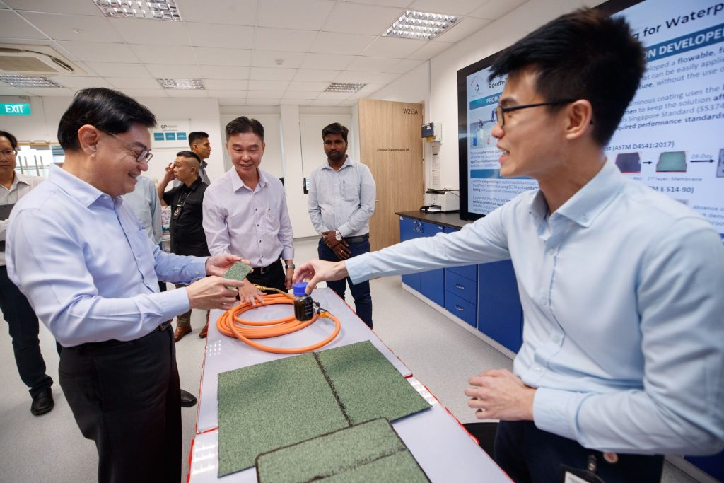 Safer and Greener Bituminous Coating for Waterproofing 5 Singapore Green Building Council 1 DPM Heng visit to COI BE AM Proof Tech