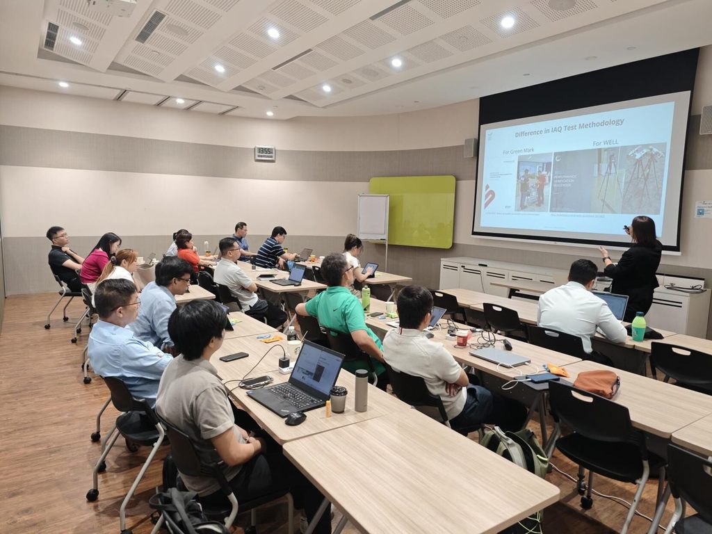 Doing WELL Beyond Bricks & Mortar 1 Singapore Green Building Council 1789526908553